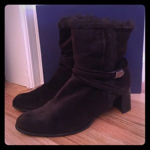 Stuart Weitzman Cola Brown Suede Boots